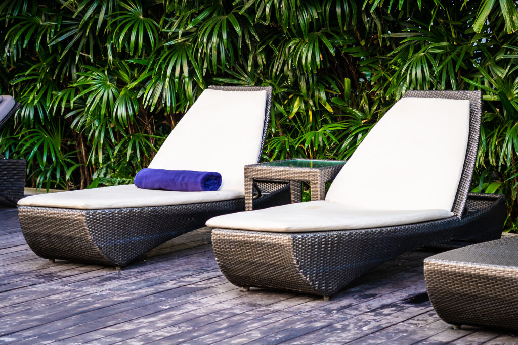 Outdoor Loungers manufacturer in delhi